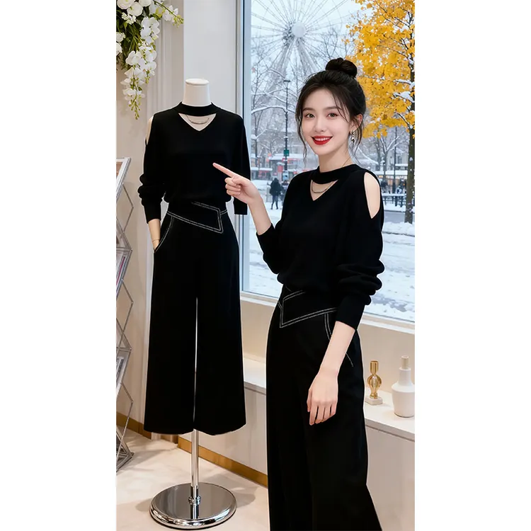 香朵儿【优雅恋人】V领露肩针织衫长袖女秋冬新款修身显瘦打底上衣