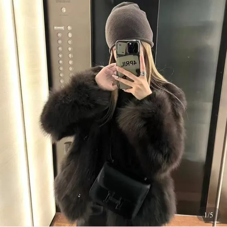 慧仙子主推系列“摩卡灰棕”高级感环保毛毛外套女新款秋冬短款皮毛一体