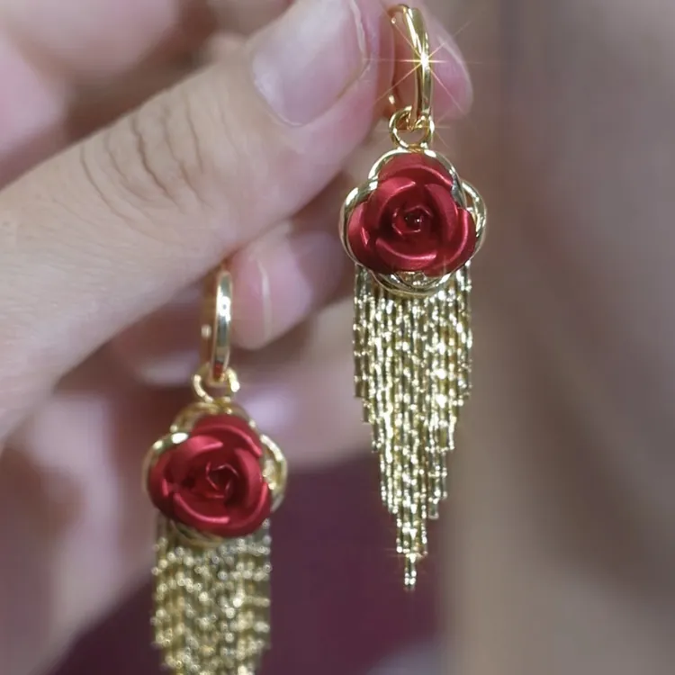 铜合金合成锆石耳饰 【玫瑰佳人】气质红耳扣一款多戴玫瑰花耳环