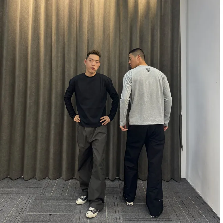 何以至此25AW纯棉打底280g美式休闲基础款印花圆领长袖透气
