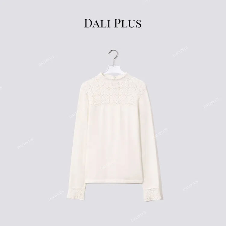 DALI PLUS“30山羊绒+绵羊毛”蕾丝镂空立领长袖针织-D5CH4788