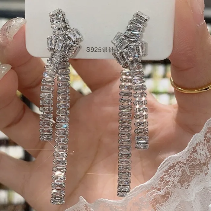 合金锆石耳饰 新款高级感钻钻绳结流苏高级时髦