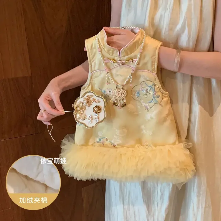 女童国风背心裙冬装周岁礼服2026拜年服小童女宝宝公主裙夹棉儿童