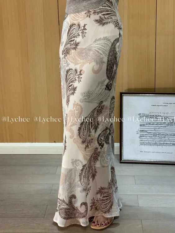 夏季新款法式复古腰果花设计感轻盈透气半身裙