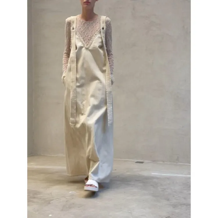 新中式禅意侘寂风独特蕾丝打底衫慵懒米白色背带裙显瘦两件套装女