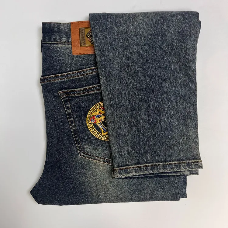 美杜莎男士牛仔裤柔软亲肤面料极简风简约风男士厚料直筒牛仔裤