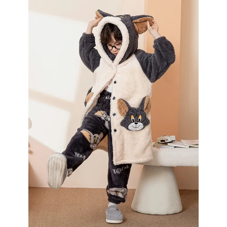 6周岁以上2025套装珊瑚绒睡衣秋冬季儿童男孩睡袍冬款加绒男孩新