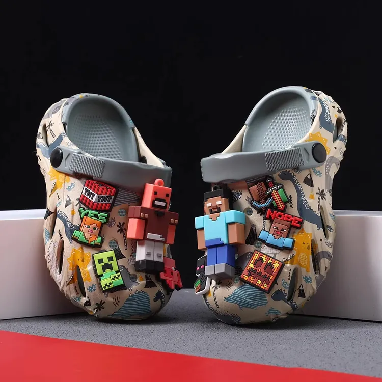 儿童洞洞鞋男童拖鞋夏季新款室内防滑软底男孩凉拖大童沙滩鞋凉鞋