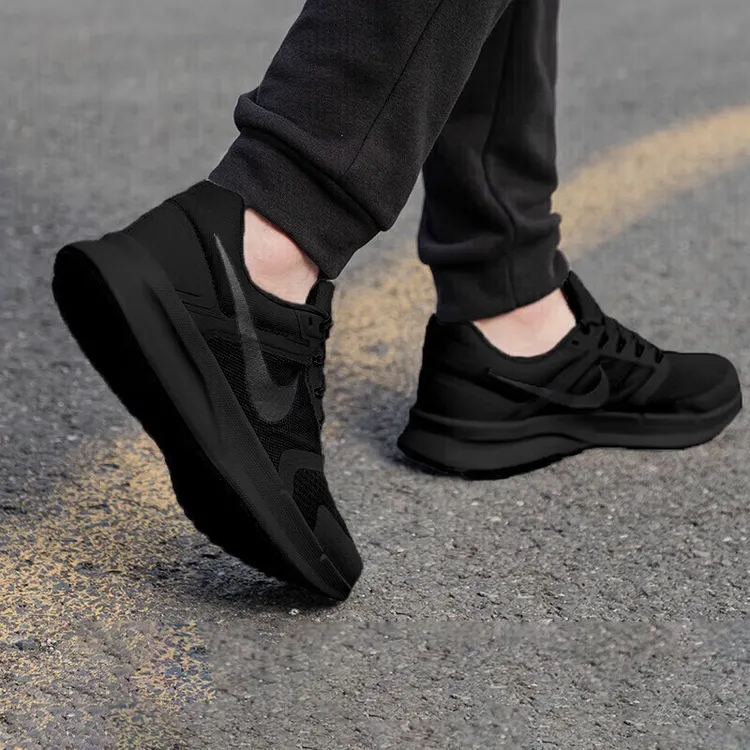 NIKE/耐克男子25夏季新款透气网面黑武士轻便运动鞋休闲训练跑鞋