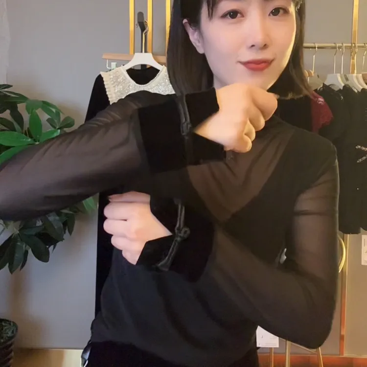 （透）长袖修身拼接假日风打底T恤丝绒盘扣