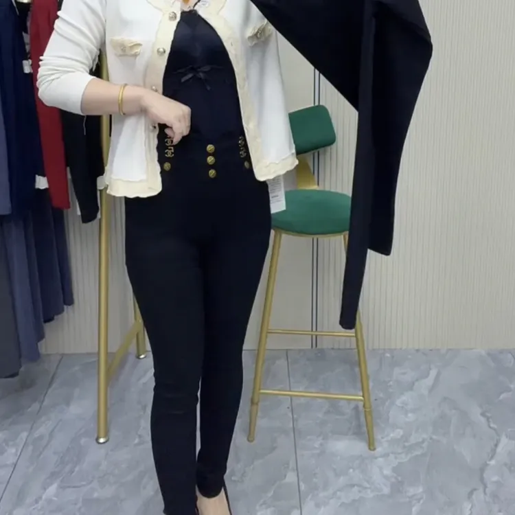 高腰显瘦三颗扣设计腰弹力小脚裤时尚百搭