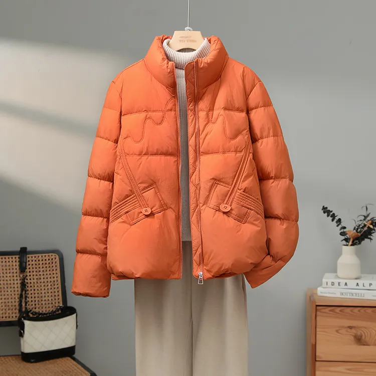 2025新款羽绒服女短款白鸭绒冬季保暖外套红色立领妈妈装[2311]