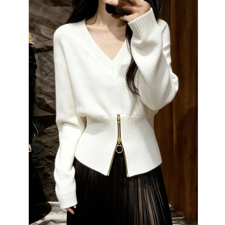 2025冬季新款韩版洋气独特漂亮显瘦小众长袖毛衣针织衫女爆款穿搭