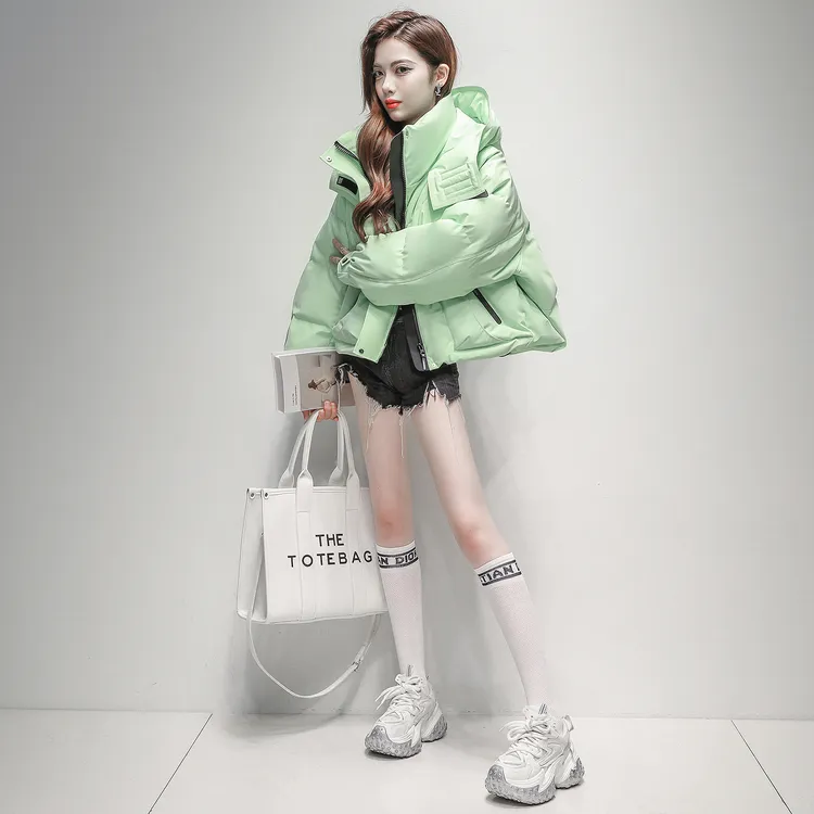 设计感潮牌短款工装羽绒服女2025冬季新款设计感小个子保暖厚外套