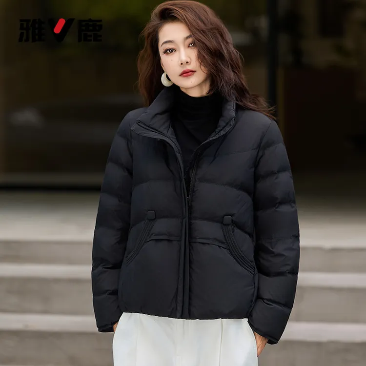 V/雅鹿YLH01B11560新国标90绒 新款羽绒服女短款时尚立领冬装外套
