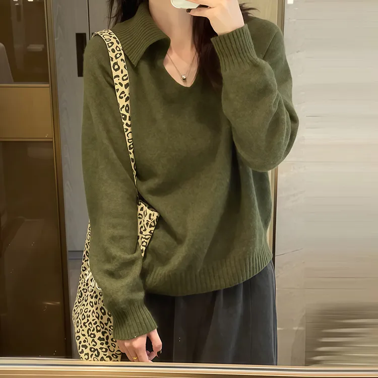 极简风绿色大翻领套头针织衫女2025秋冬新高级感宽松韩系显瘦毛衣