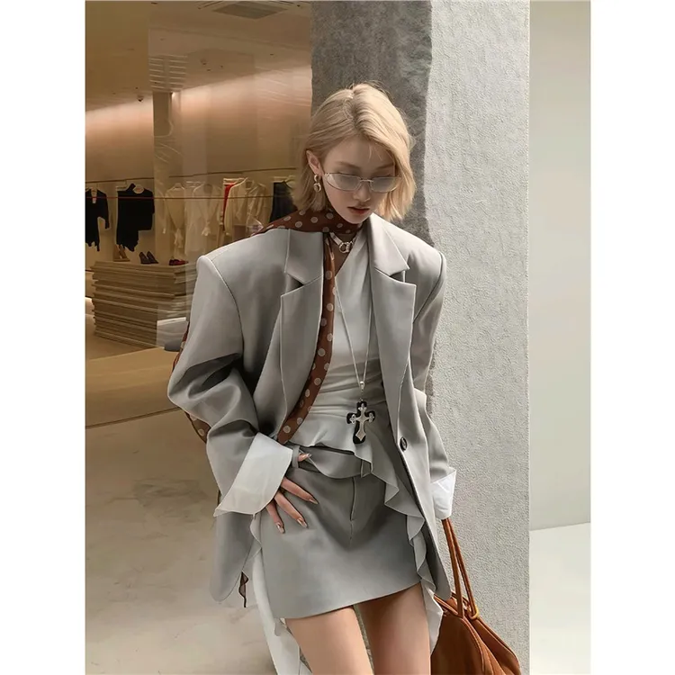 2025春秋新款独特绝美漂亮灰色西装外套半身裙套装女休闲通勤干练