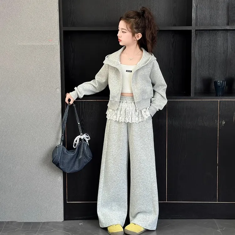 女童时髦蕾丝花边套装2025新款洋气中大儿童春秋装运动休闲两件套