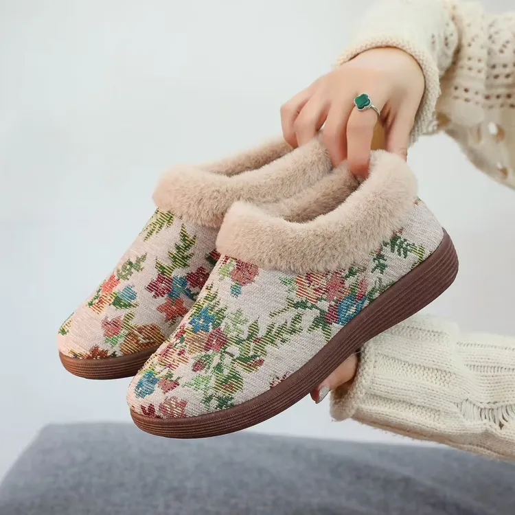 新款冬季棉鞋加绒北京脚蹬加厚保暖民族绣花鞋妈妈
