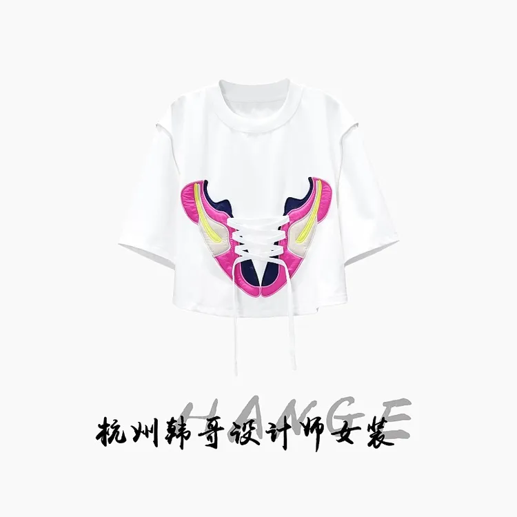 【韩哥女装】秀场同款系列白色系带小众设计刺绣圆领短袖3285