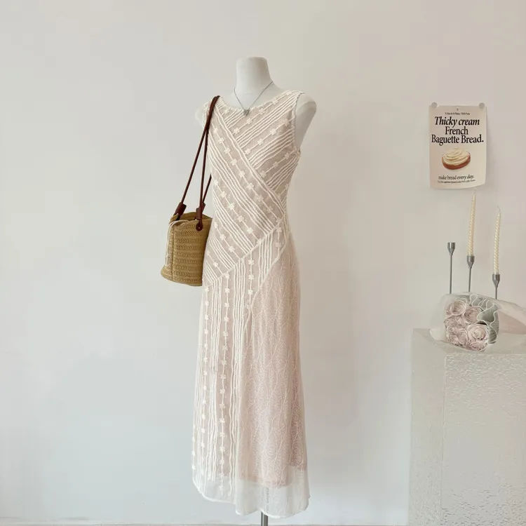 【暮色】法式蕾丝收腰无袖碎花连衣裙显瘦女修身气质A字长裙子爆款