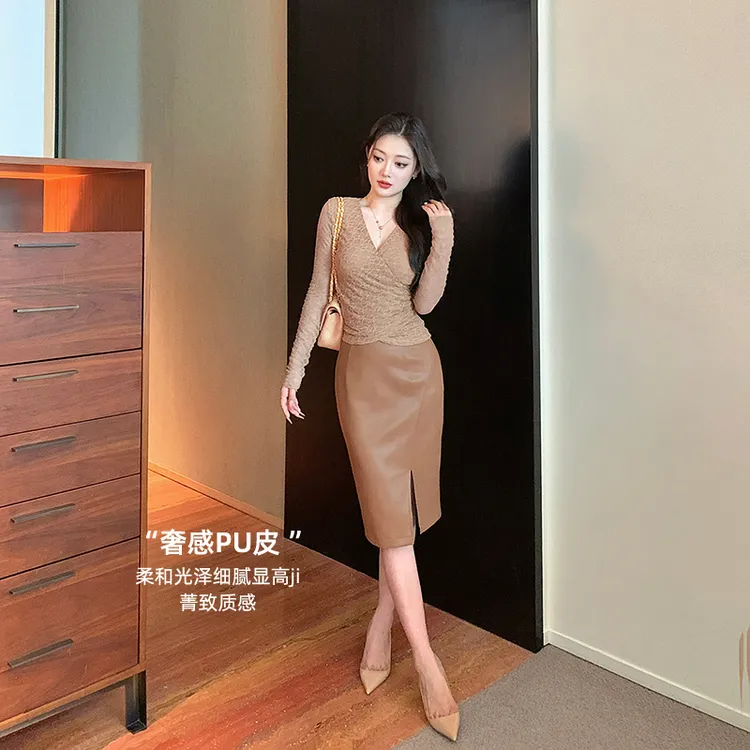 林关关【达人推荐】纯欲性感长袖蕾丝衫早秋名媛韵味显瘦百搭上衣