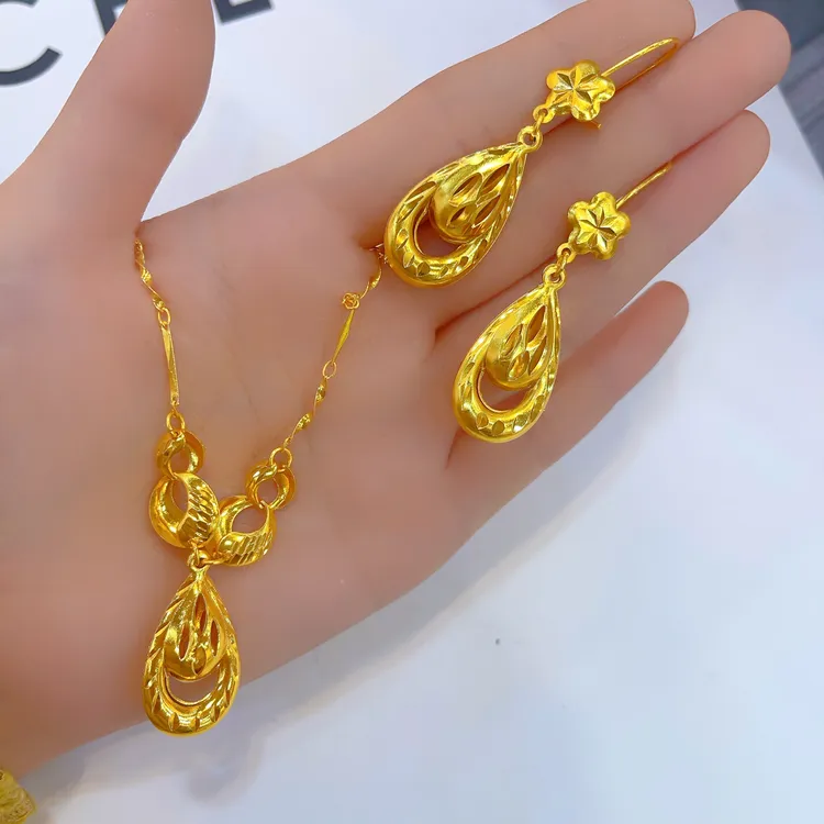 钛钢项链 610新款两件套首饰耳环项链爆款白搭时尚金色