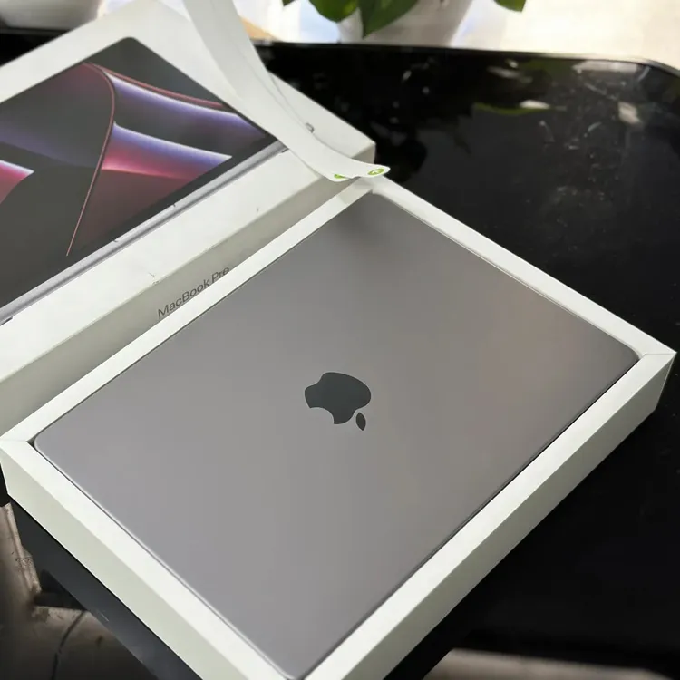 95新 Apple/苹果 笔记本MacBookPro超薄办公女生日常追剧商务电脑