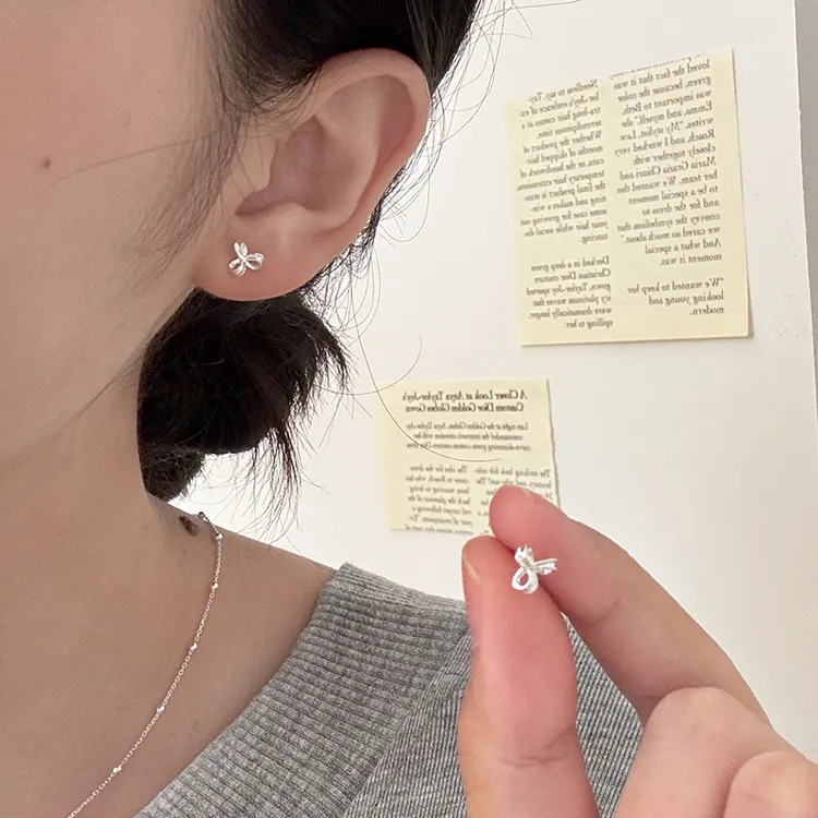 925银耳饰 三叶草耳钉女养耳洞睡觉免摘迷你小清新精致耳环不过敏