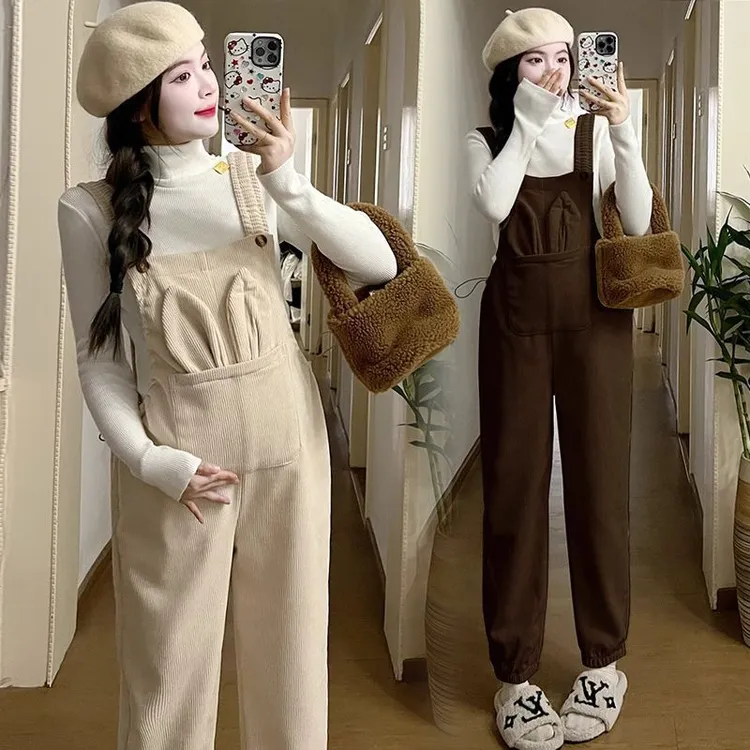 大码孕妇背带裤2025秋冬新款时尚外穿加绒孕妇装小个子宽松吊带裤