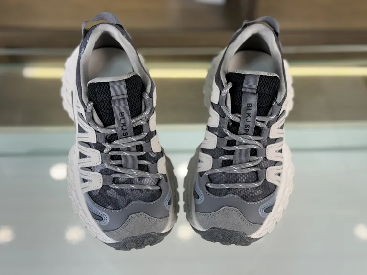 步履不停2025冬季新款厚底老爹鞋跟高6cm女休闲运动鞋保暖鞋网面