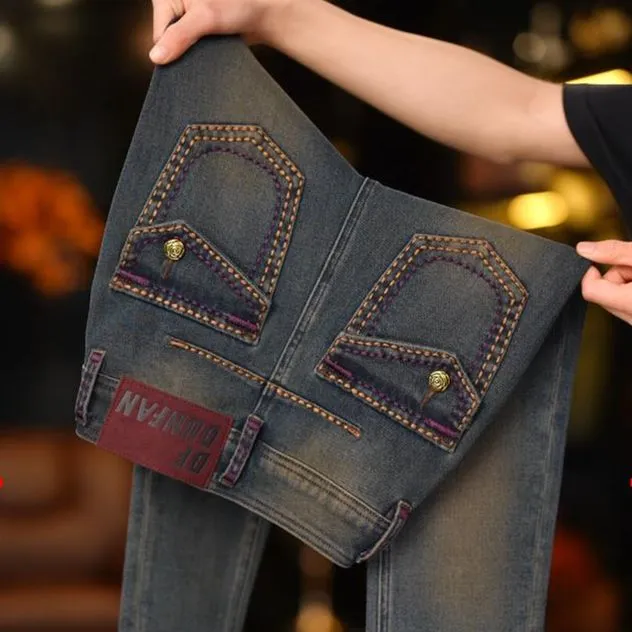 2025秋冬新款复古港风小脚裤女休闲时尚修身显瘦百搭高腰牛仔裤