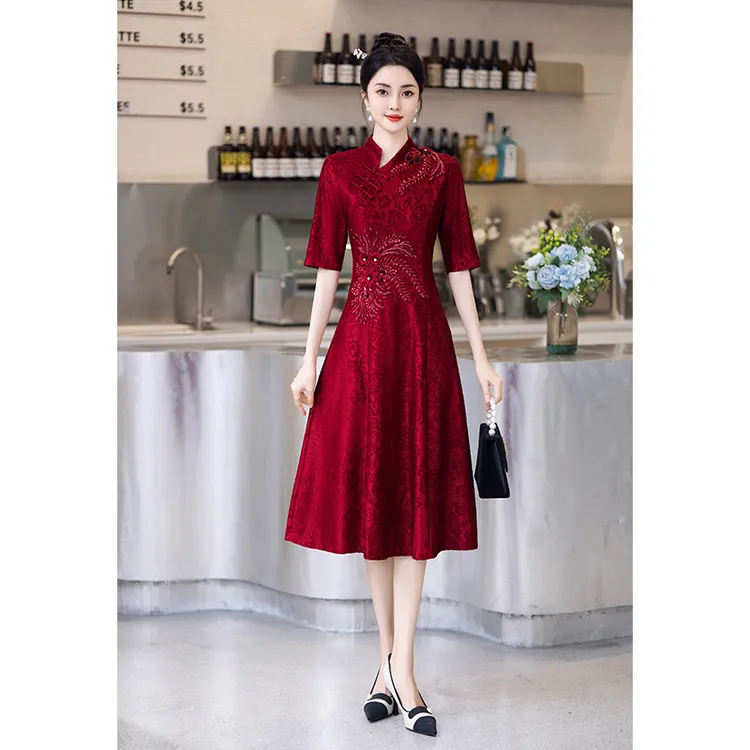 红色喜婆婆婚宴装礼服高端小个子年轻妈妈婚礼服高贵洋气时尚品牌