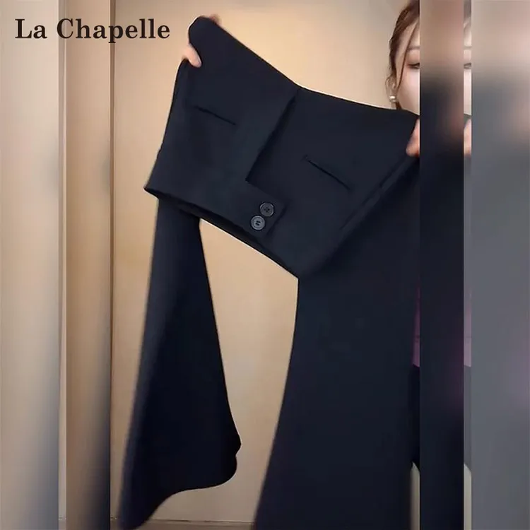 拉夏贝尔黑色西装微喇裤女秋季2025新款高腰修身收腹马蹄喇叭裤子