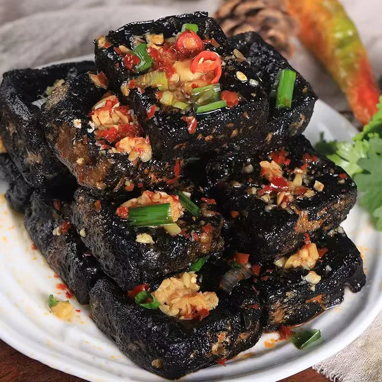 辣嗨心丑豆腐辣味爆汁豆干零食臭豆腐零食香辣开袋即食的解馋小吃