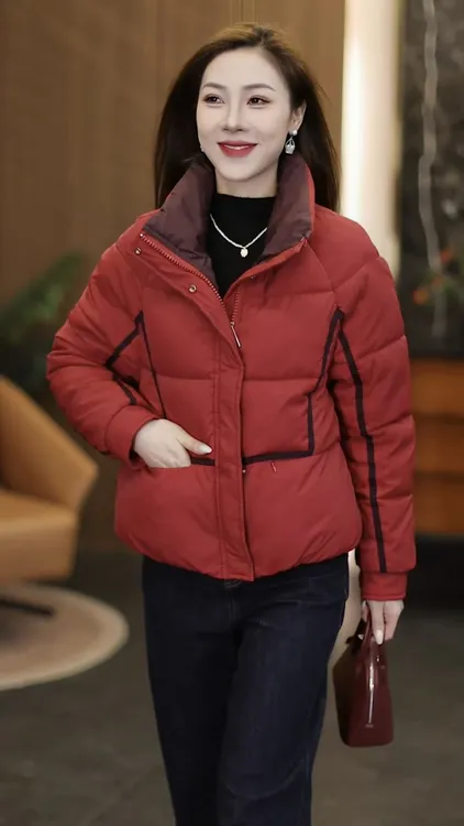 短款羽绒棉服女士2025年冬季新款立领面包服棉袄时尚保暖棉衣外套