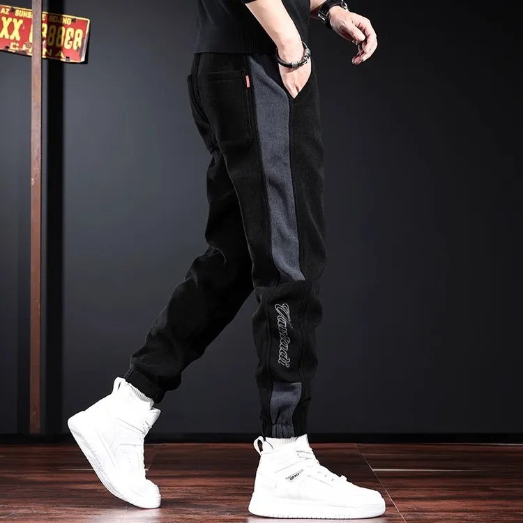 雪尼尔休闲裤秋冬季潮流束脚灯芯绒裤子加绒加厚黑色重磅运动卫裤