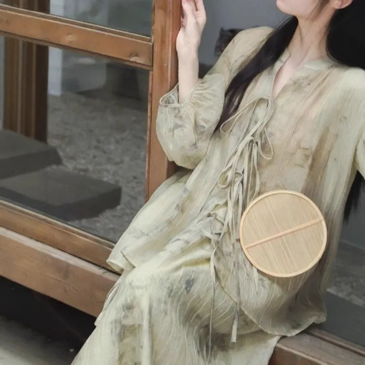 春夏季新款改良版汉元素古风轻奢慵懒风小众外披百搭吊带裙两件套