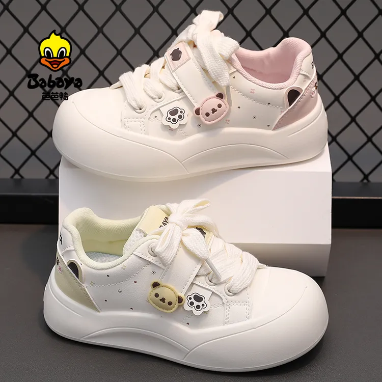 芭芭鸭中大童厚底板鞋女2026春季女童面包鞋学生休闲鞋时尚小白鞋
