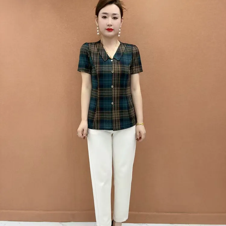 夏季新款时尚洋气百搭显瘦减龄领短袖上衣女士宽松妈妈装T恤小衫