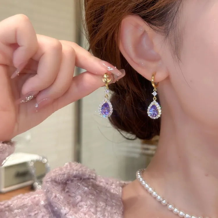 铜合金合成锆石耳饰 修饰脸型新款无耳洞蚊香盘耳夹耳针商品图