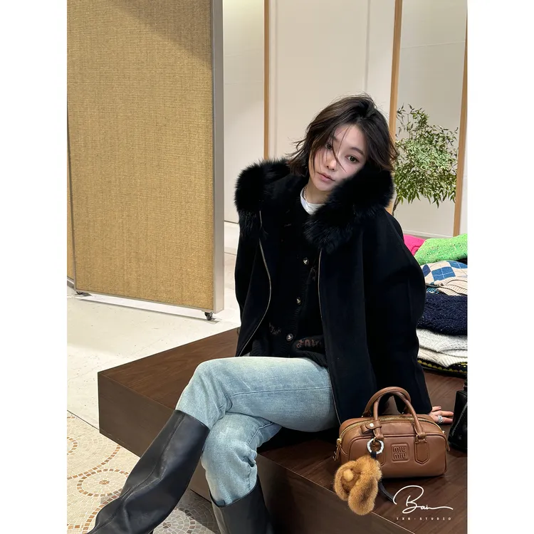 TXB 羊驼毛绵羊毛混纺舒适狐狸毛领拉链短款双面呢外套XB-7962