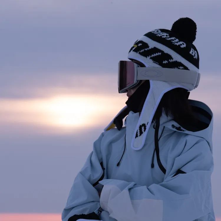 20代金券～整套雪服租赁