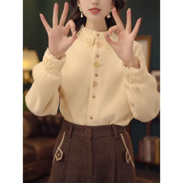 复古港风衬衫女2025冬季新款小众打底衬衣时尚气质减龄百搭上衣潮