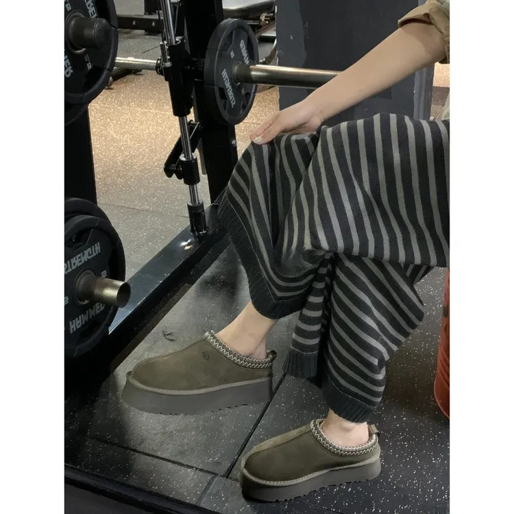 莲叶厚实暖暖条纹毛线裤秋冬慵懒舒适针织休闲裤女潮