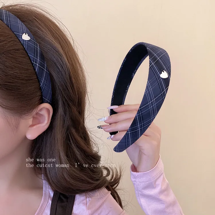 复古学院风经典格纹发箍甜美少女爱心圆片头箍日常外出发卡子新款