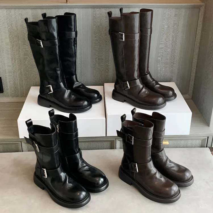 【茵茵家】增高4cm~真皮短筒靴双扣带侧拉链厚底骑士长靴女秋冬新款