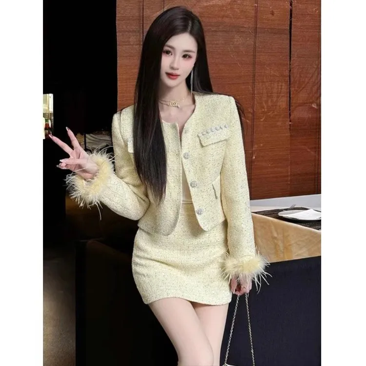 春季新款时尚显瘦气质高级感名媛拼接外套纯欲风高腰半身裙两件套