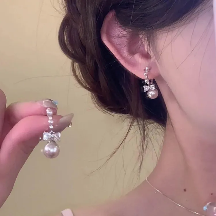 铜合金耳饰 蝴蝶结仿珍珠流苏耳环女高级感耳钉小众设计耳饰耳坠 