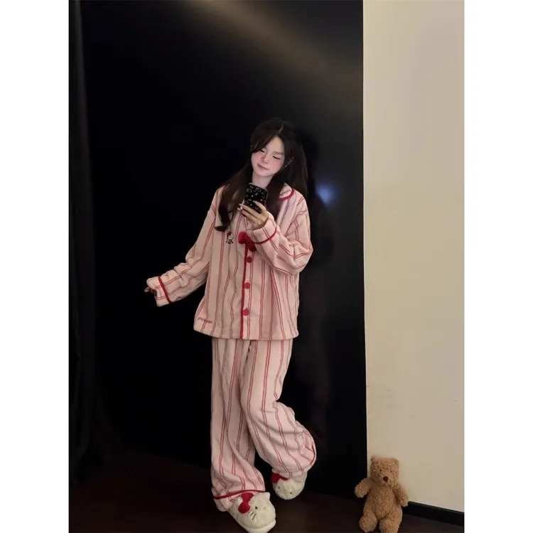 蝴蝶结可爱Kitty猫法兰绒睡衣女秋冬季新款条纹长裤家居服套装